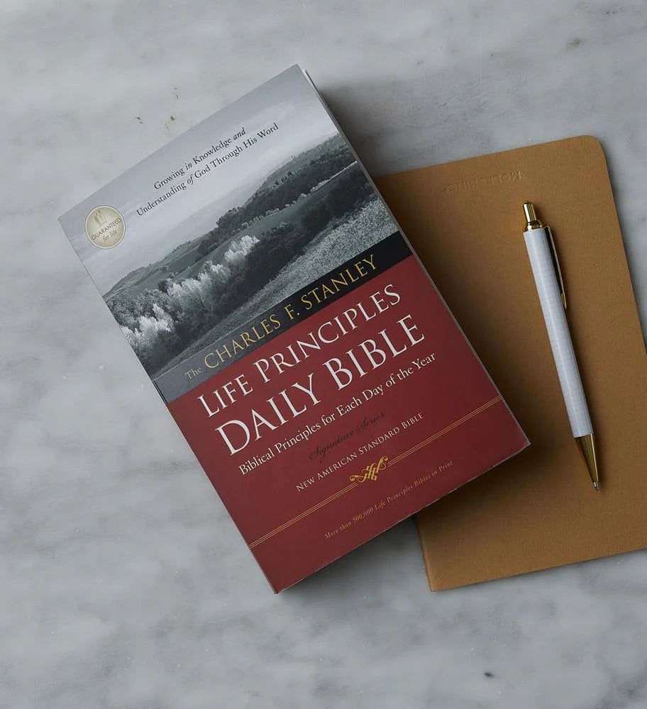 Life Principles Daily Bible